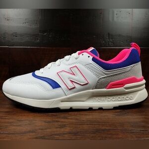 New Balance White and Blue Sneakers with Pink Accents